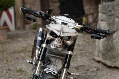 honda-monkey-bike-skull-santa-muerte-schaedel-totenkopf-1