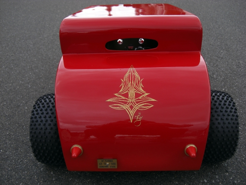 Hot-Rod-Modell-Ford-Pinstriping-Gold-2
