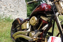 Harley-Davidson-Airbrush-Custompaint-Schwarze-Ritter17