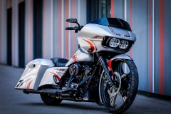 Streetglide-Harley-Davidson-Airbrush-Lackierung-Silber-Candy-Pinstripes-Orange-www.jacklinfotos.com-10