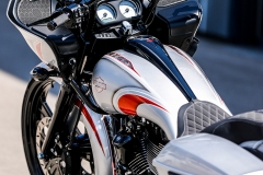 Streetglide-Harley-Davidson-Airbrush-Lackierung-Silber-Candy-Pinstripes-Orange-www.jacklinfotos.com-6